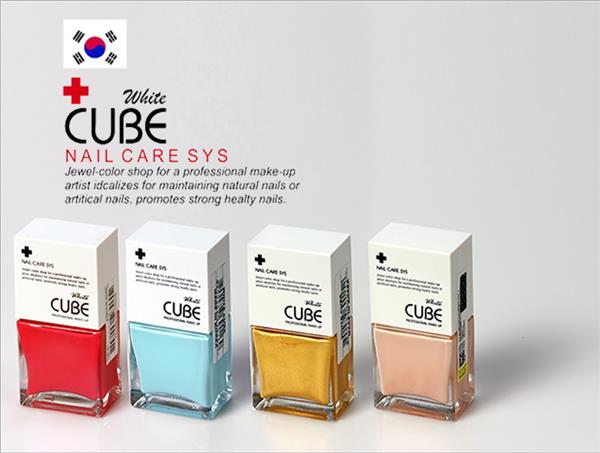 WHITE CUBE WHITE CUBE